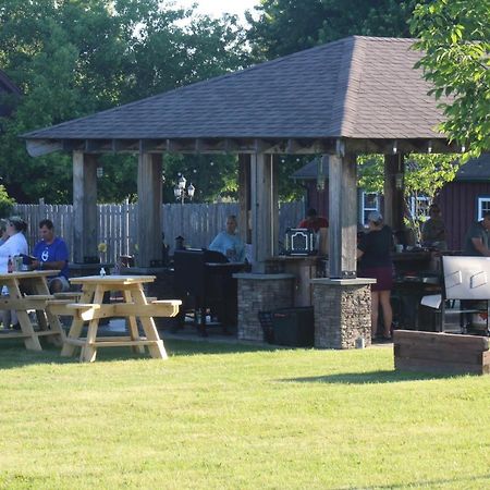 The Meadowlark Inn East Springfield Bagian luar foto